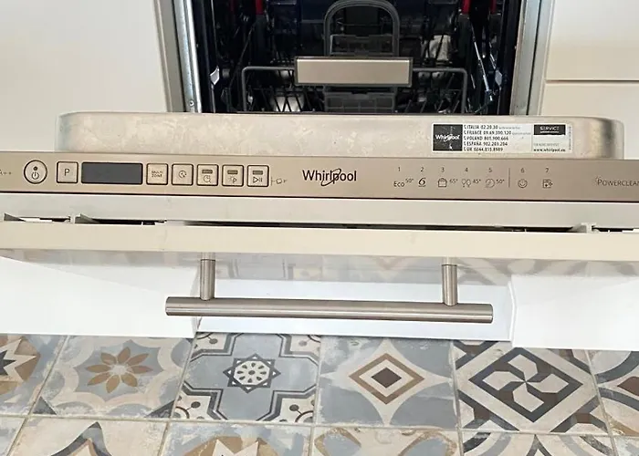 Pépite 3 Pieces Centre-port Appartamento